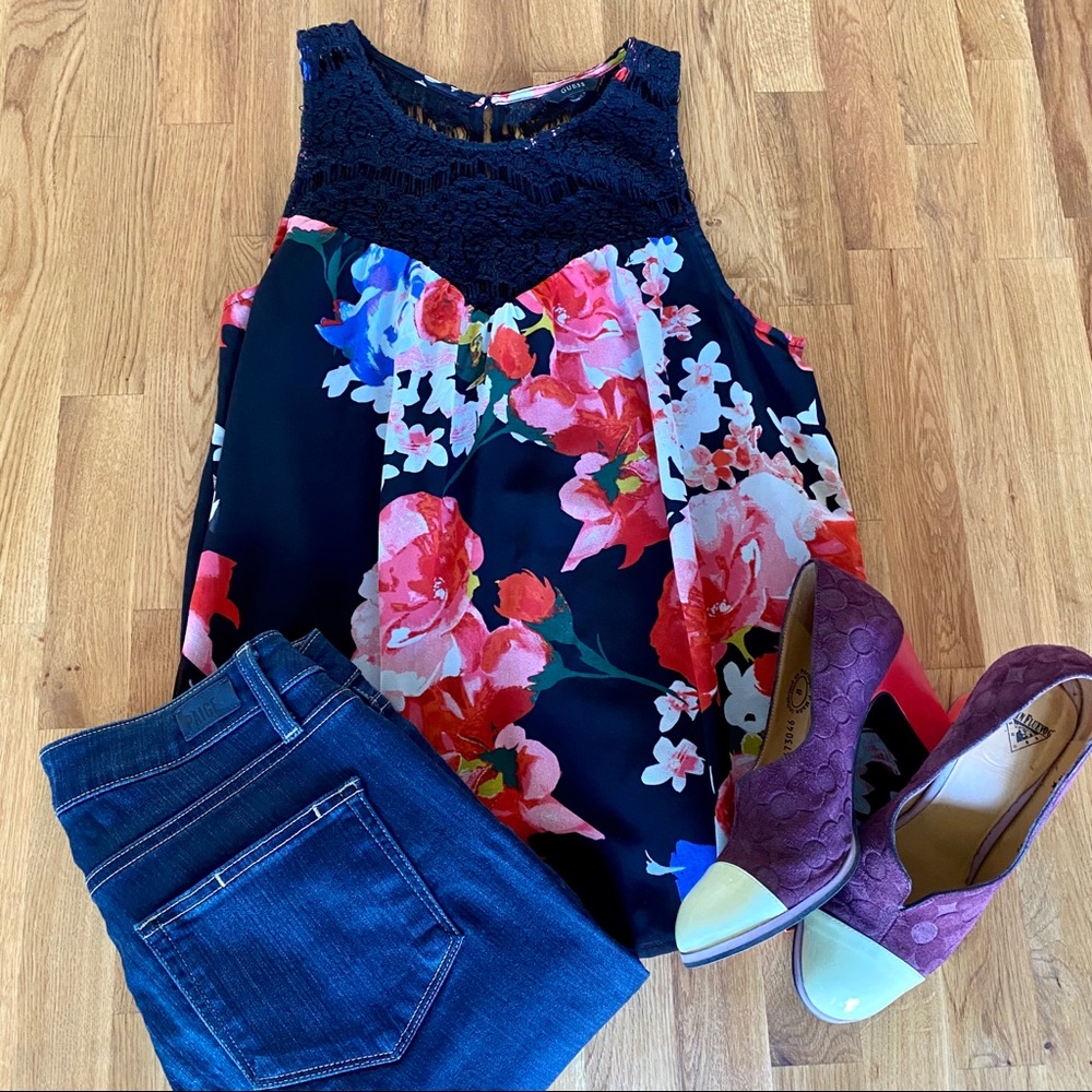Guess Top
